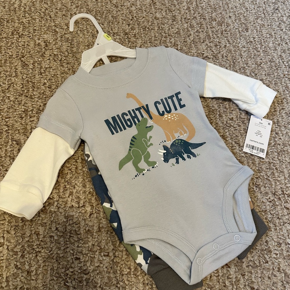 Dinosaur Print Baby Set